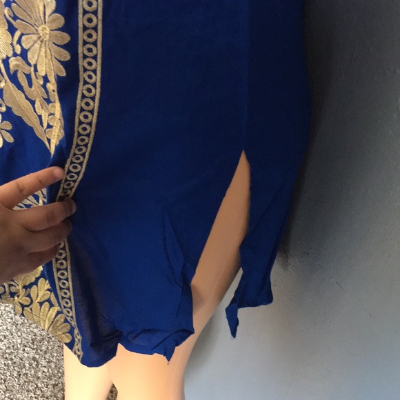 Floral Embroidered Artisan Royal Blue Tunic - Picture 11 of 12